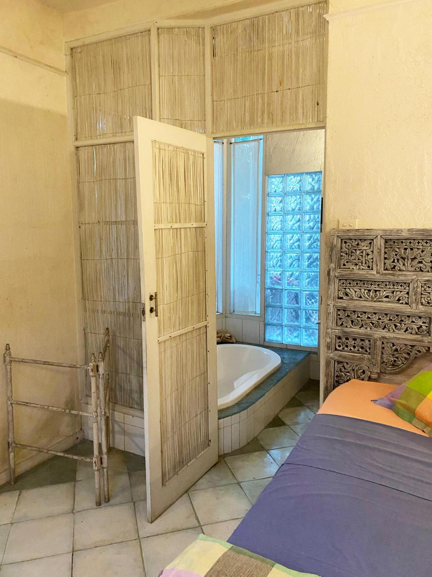 Shady Grove Healing Centre & Homestay W House Rules Please Read Before Booking Sanur  Luaran gambar